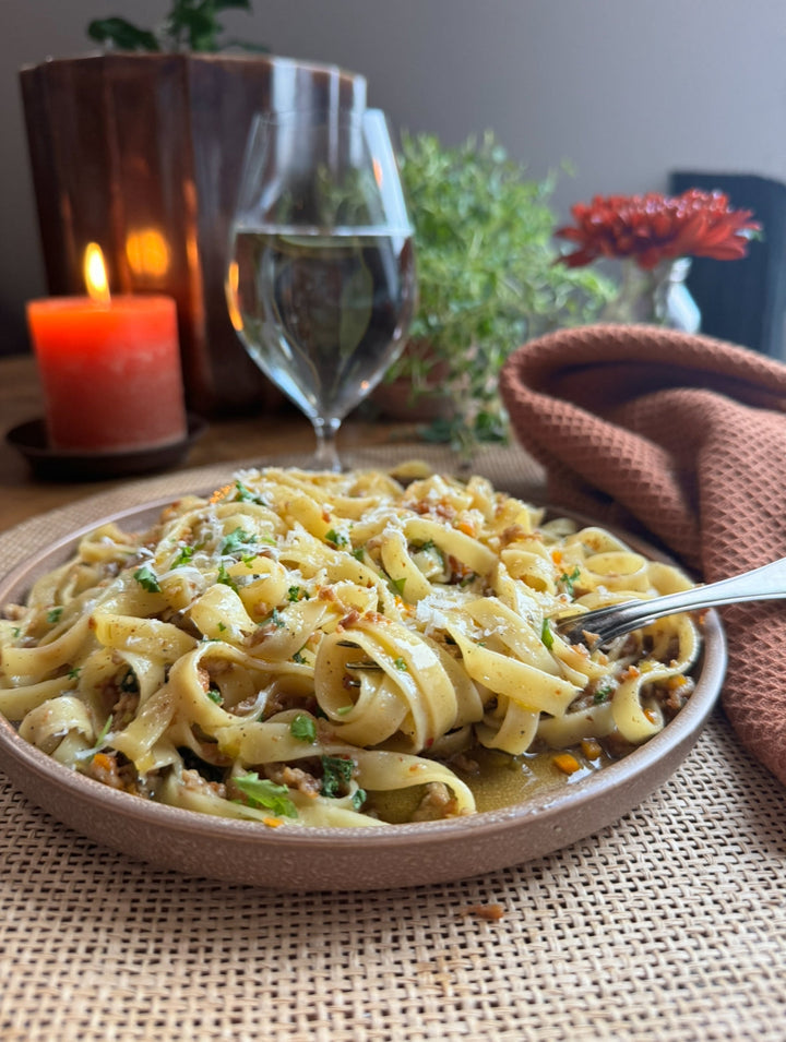Tagliatelle med fläskfärs, sofritto & rosmarin "ljus köttfärssås"
