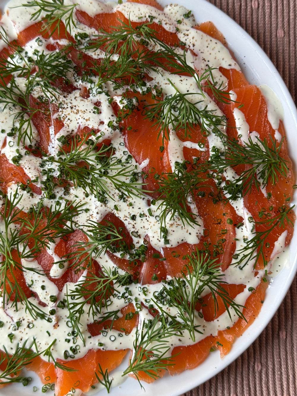 Gravad röding med wasabi creme fraiche & dill