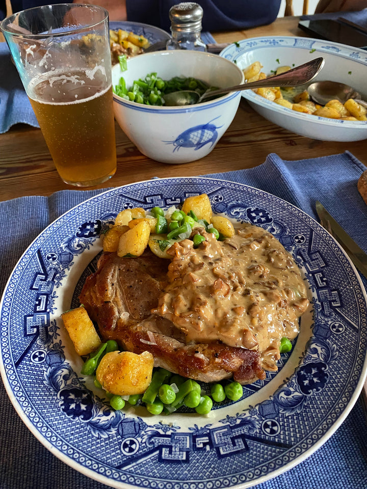 Fläskkarré med kantarellsås