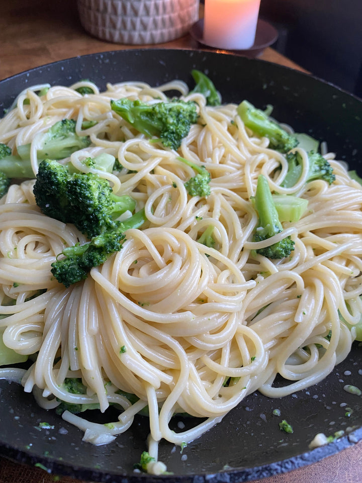 Pasta med broccoli och parmesan 🥦🧀