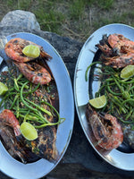 Grillad seabream med ostronsås, vitlök & chili