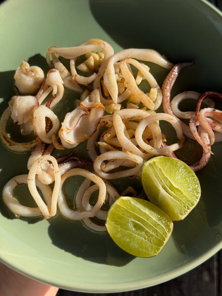 Stekt bläckfisk (squid) med vitlök