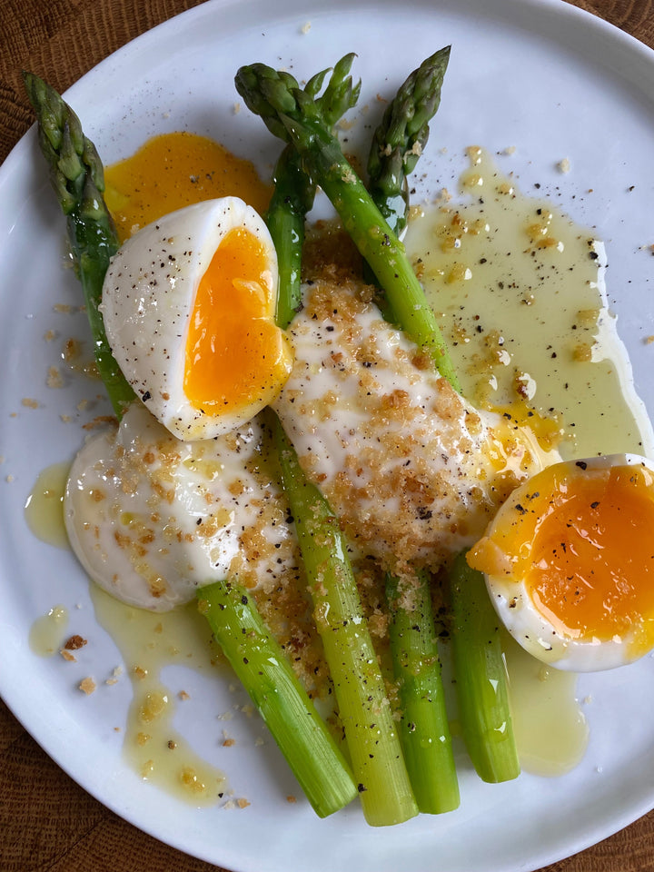 Grön sparris med parmesanmayo